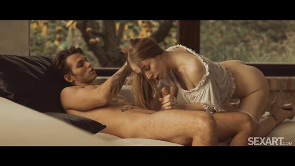 Novice Gardener Tommy Is Seduced By His Mature Neighbor's Cute Daughter